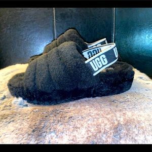 UGG Oh Yeah Slippers